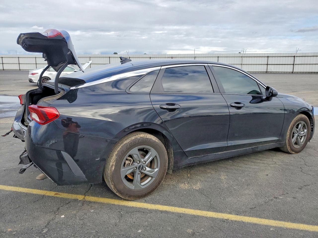 2021 KIA K5