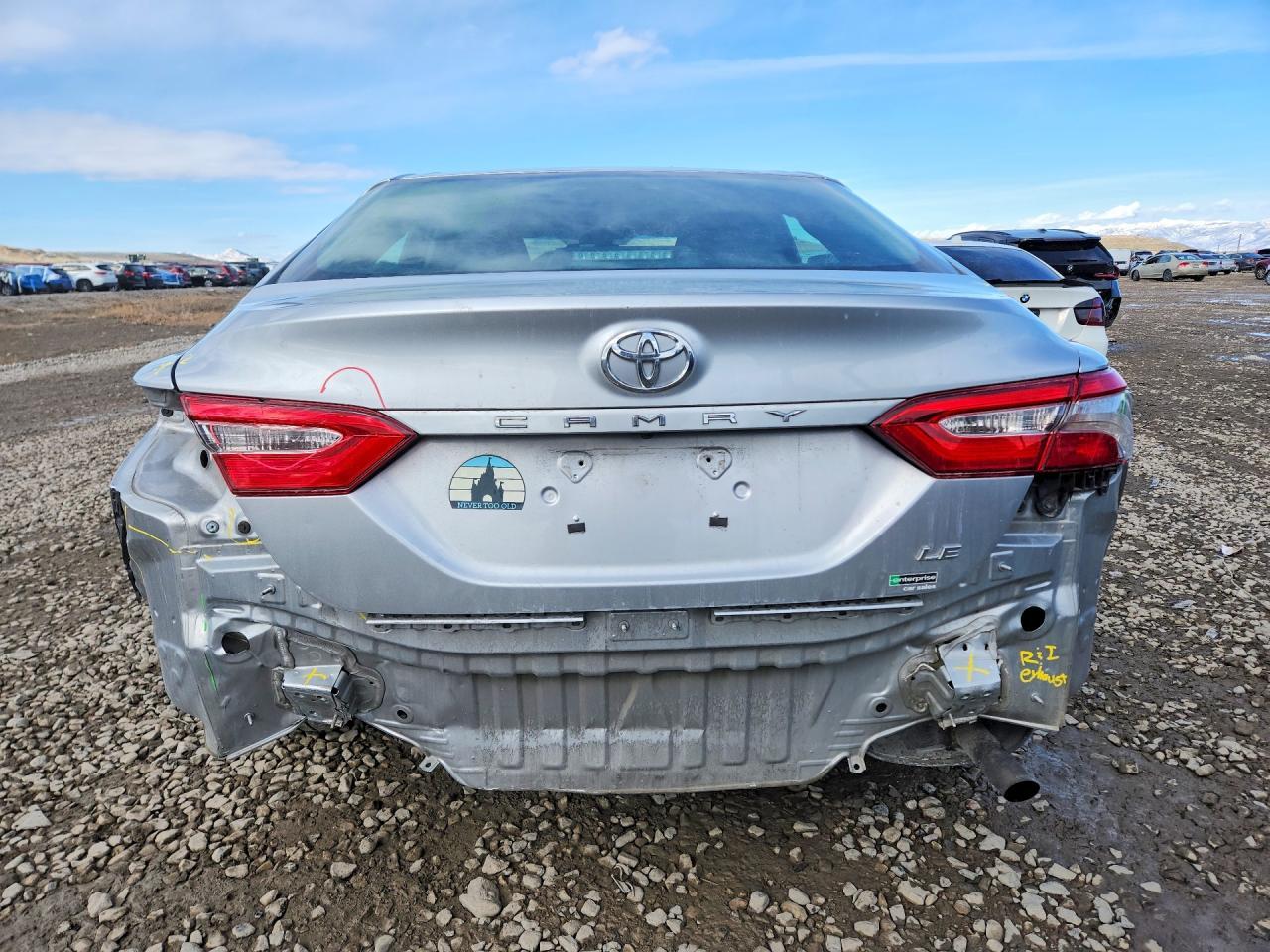 2018 TOYOTA CAMRY