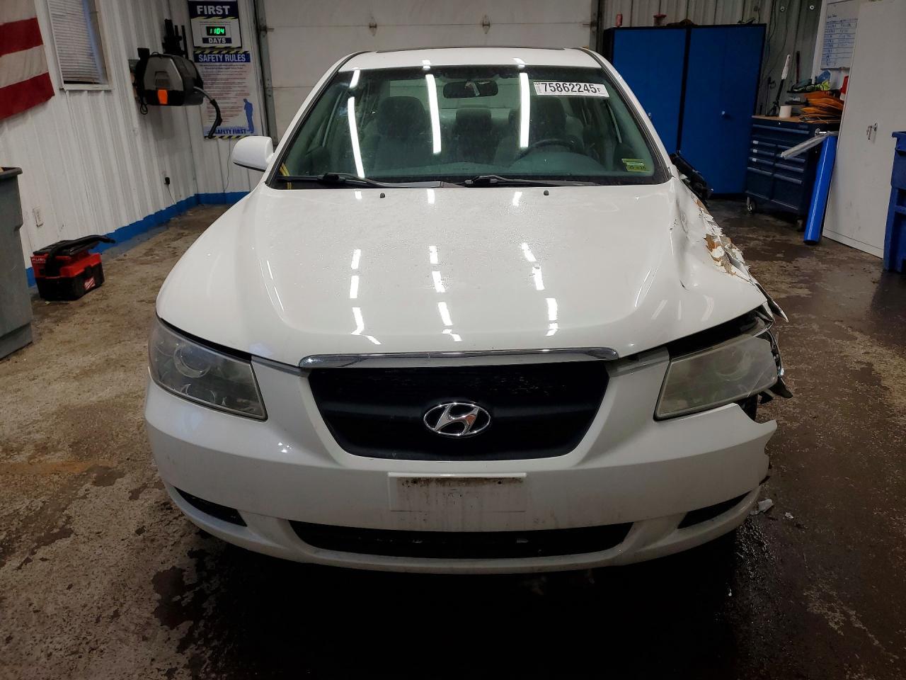 2008 HYUNDAI SONATA