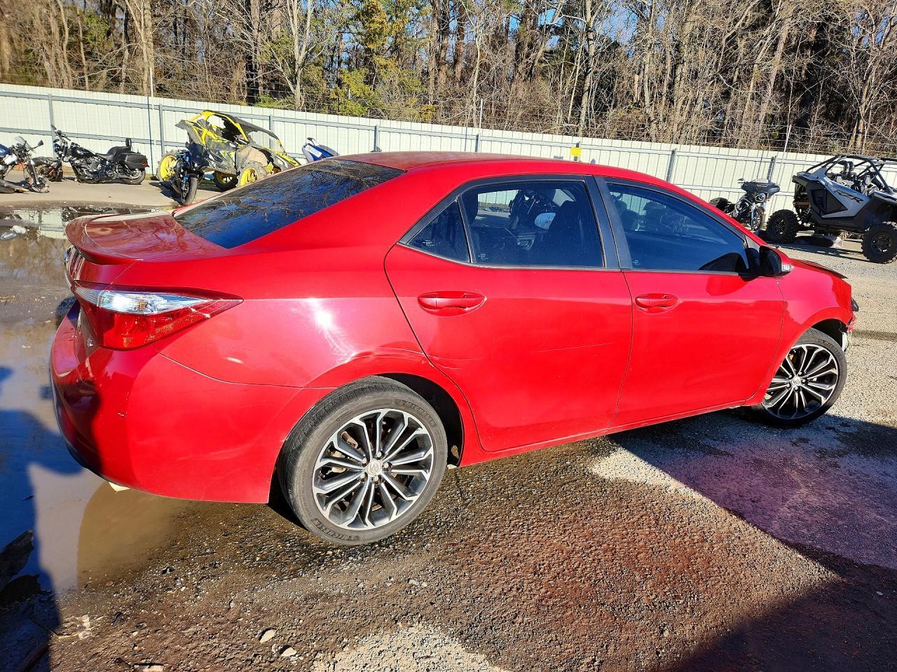 2015 TOYOTA COROLLA