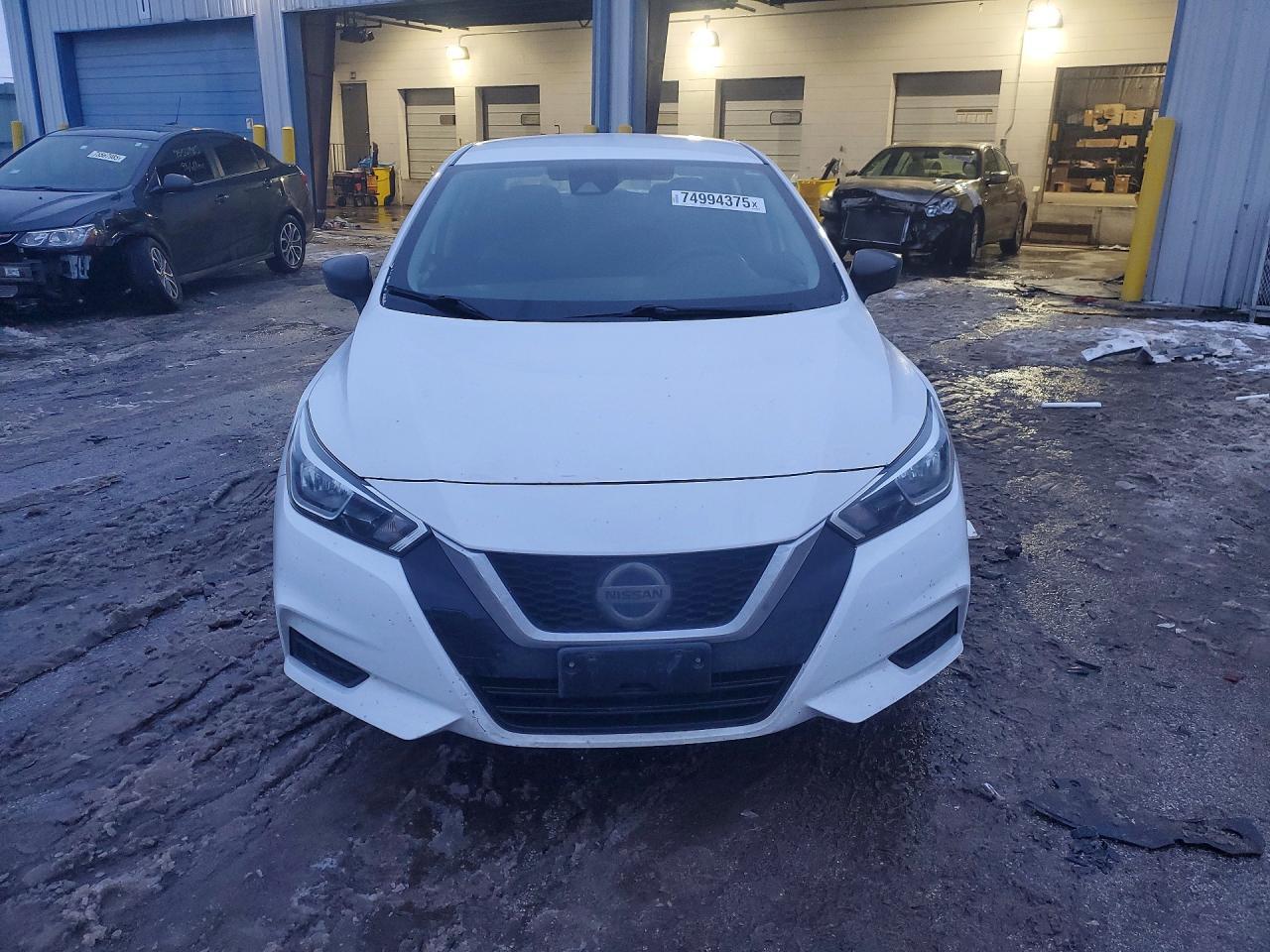 2021 NISSAN VERSA