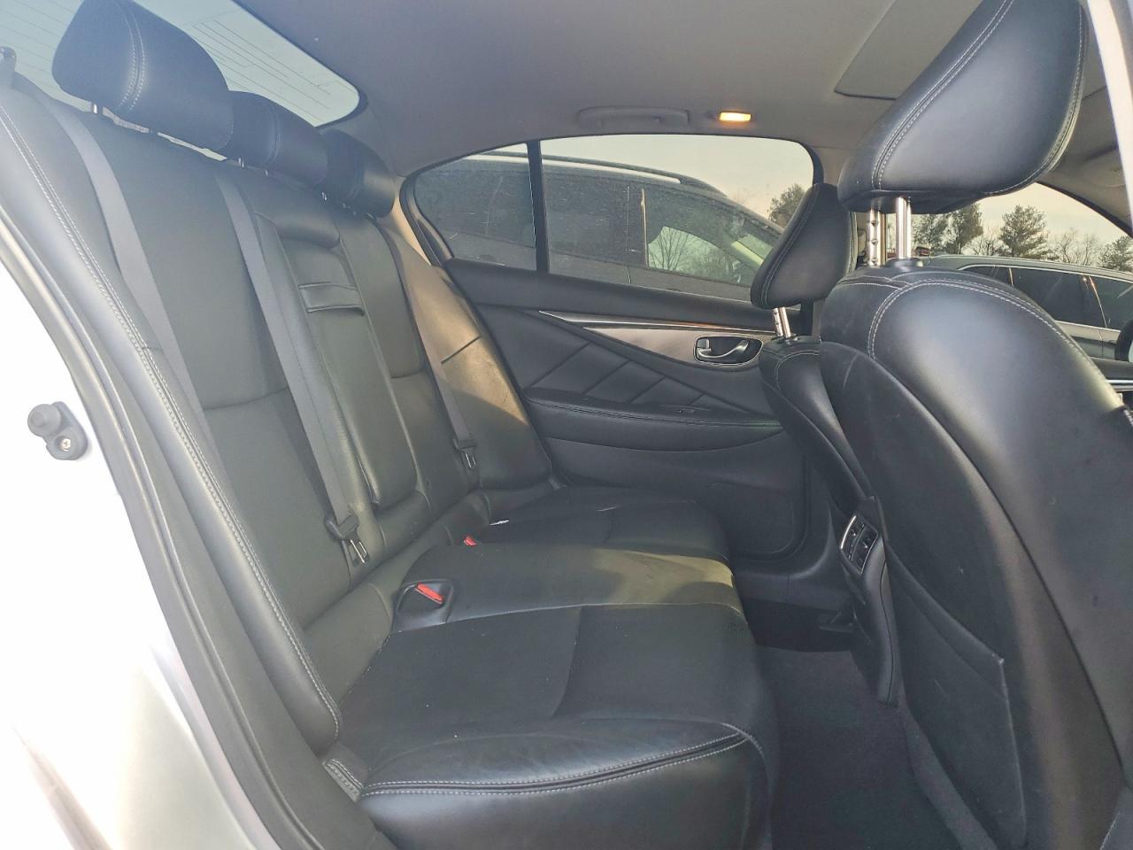 2014 INFINITI Q50