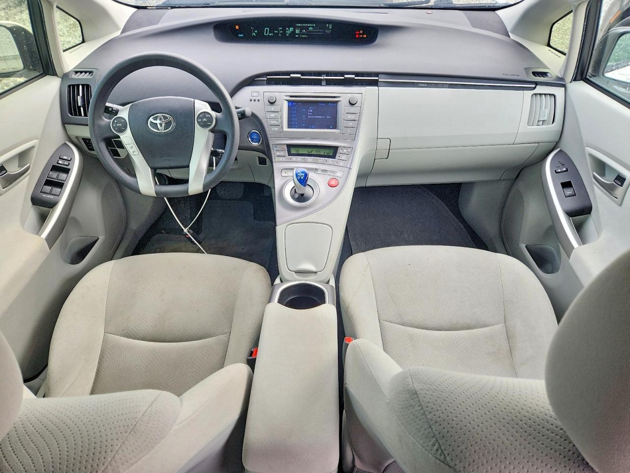 2015 TOYOTA PRIUS