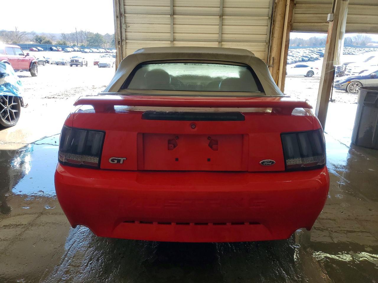 2004 FORD MUSTANG