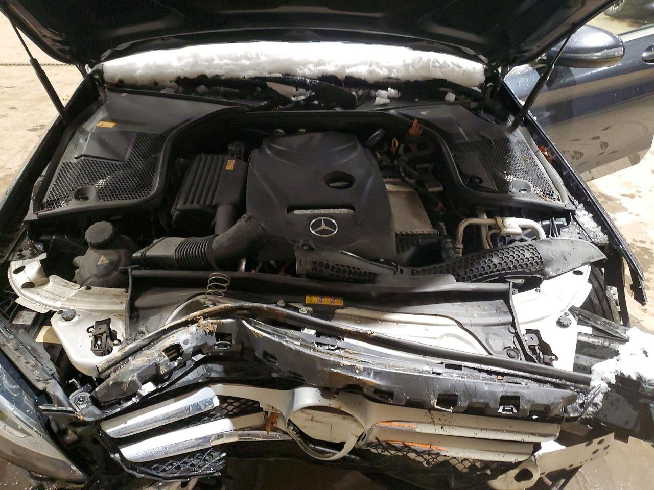 2016 MERCEDES-BENZ C-CLASS