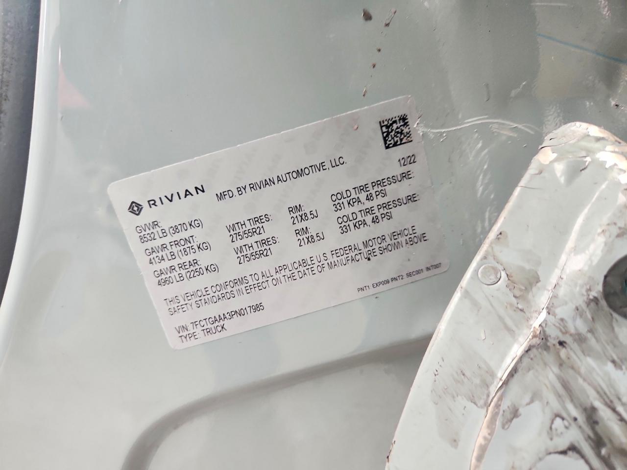 2023 RIVIAN R1t