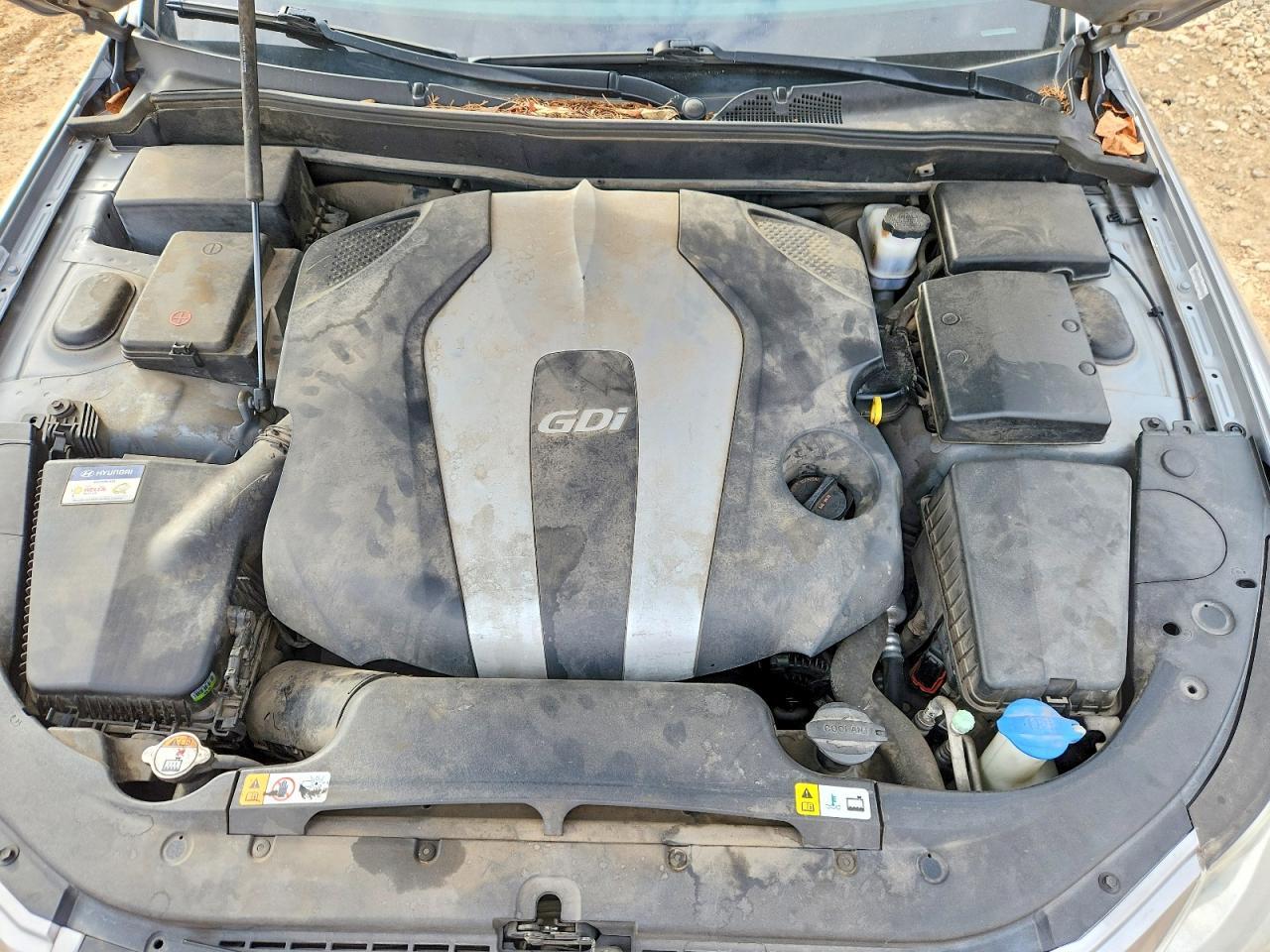 2013 HYUNDAI GENESIS