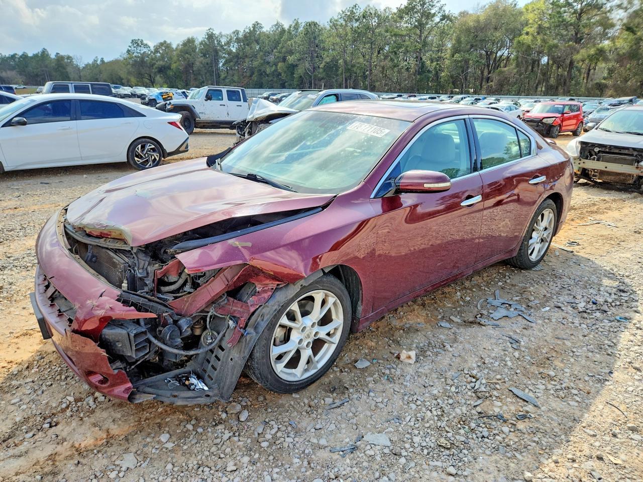 2013 NISSAN Maxima