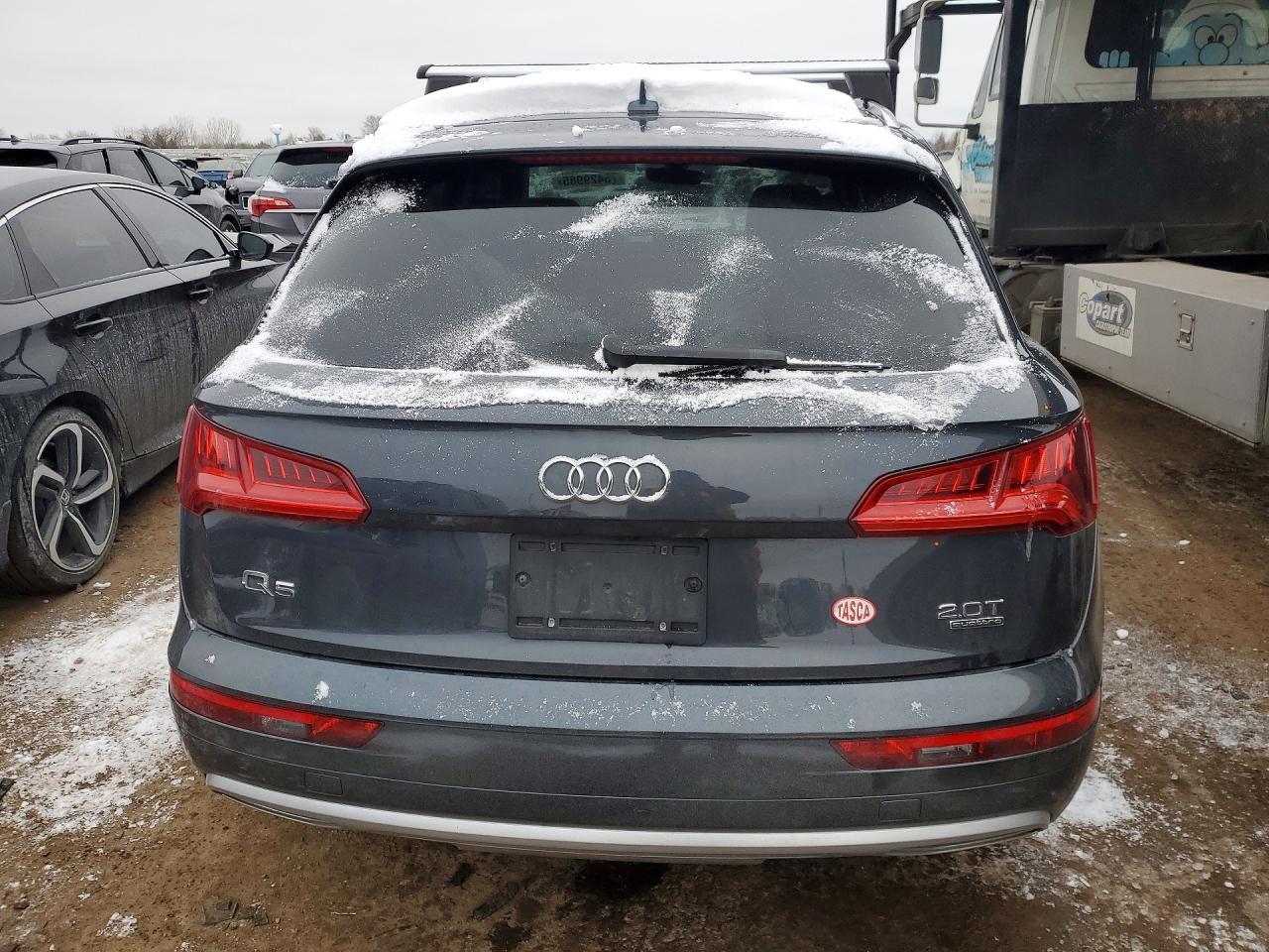 2018 AUDI Q5