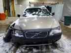 2002 VOLVO V70