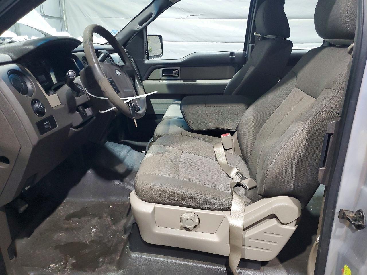 2010 FORD F-150