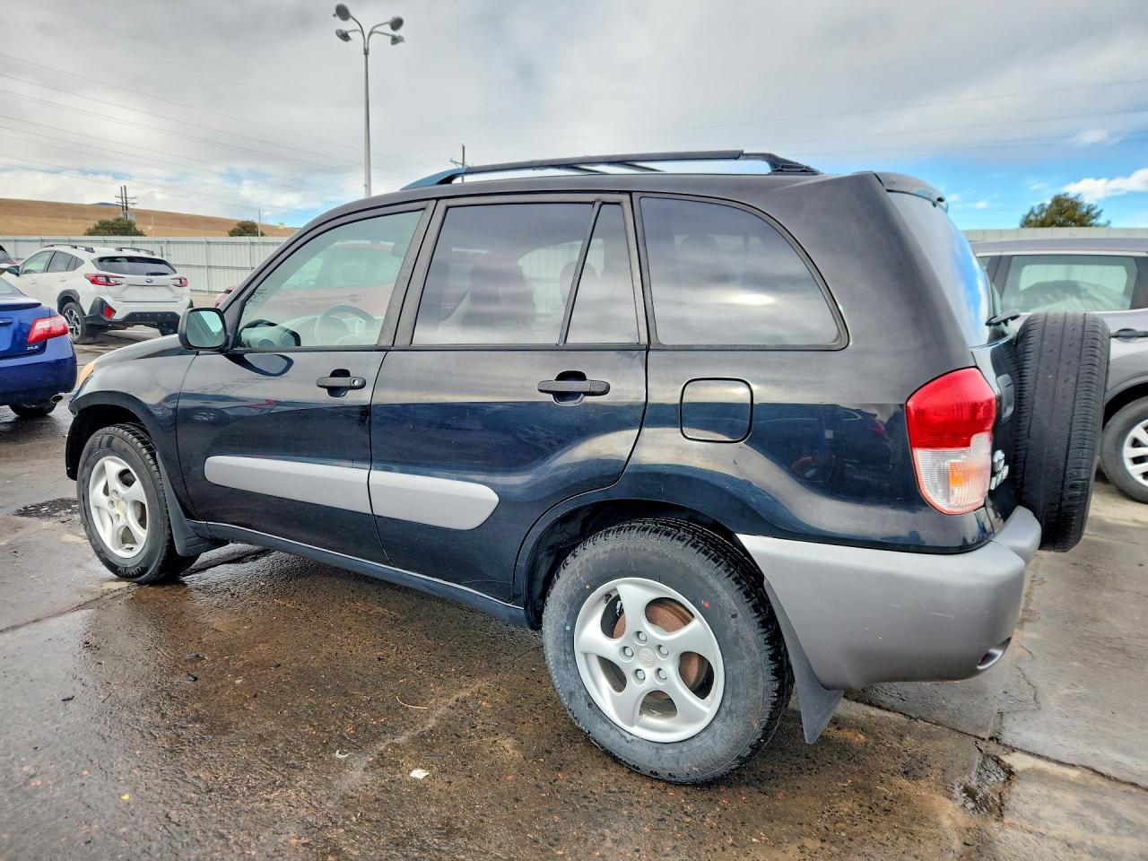 2002 TOYOTA RAV4