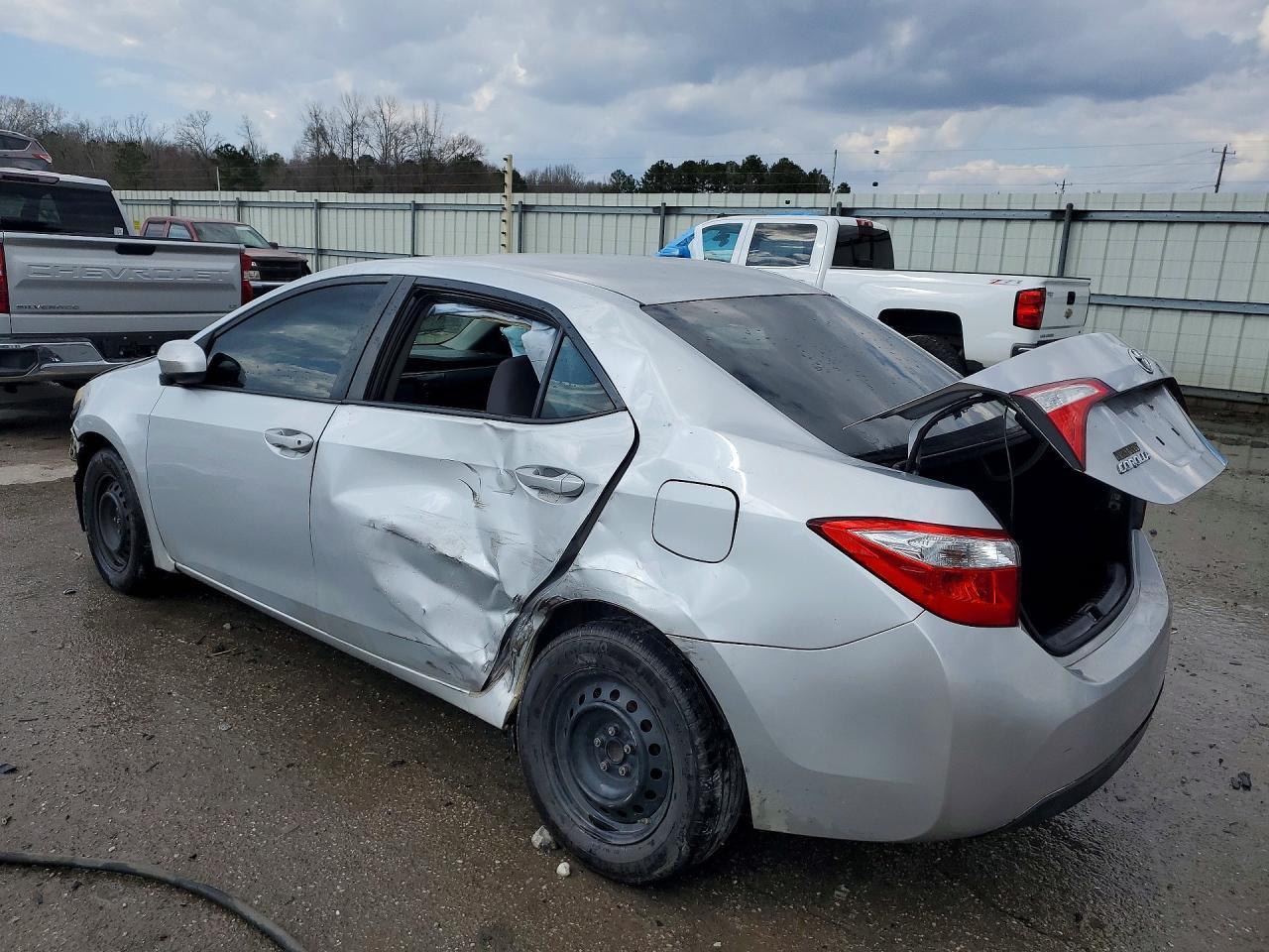 2016 TOYOTA COROLLA