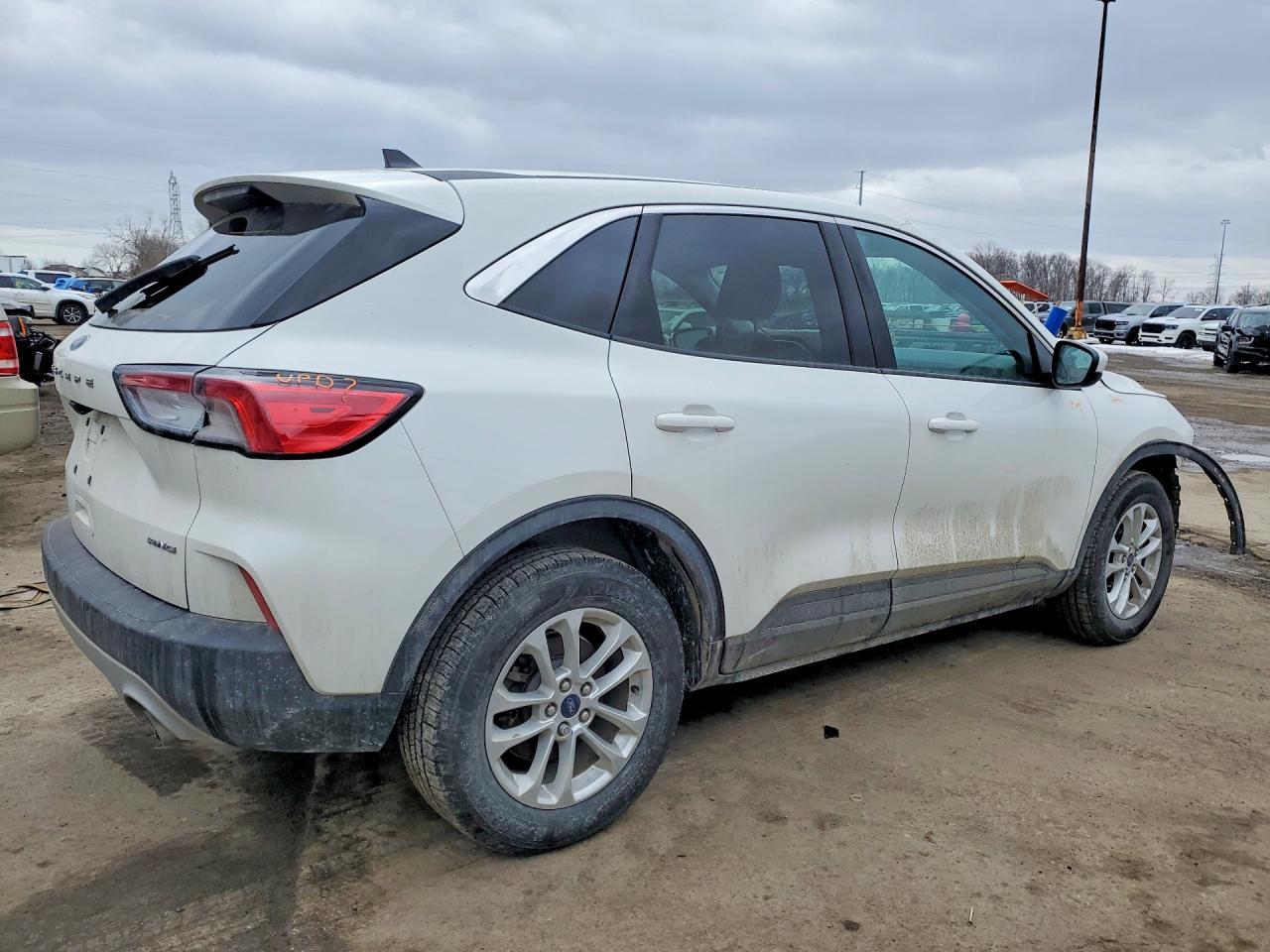 2021 FORD ESCAPE