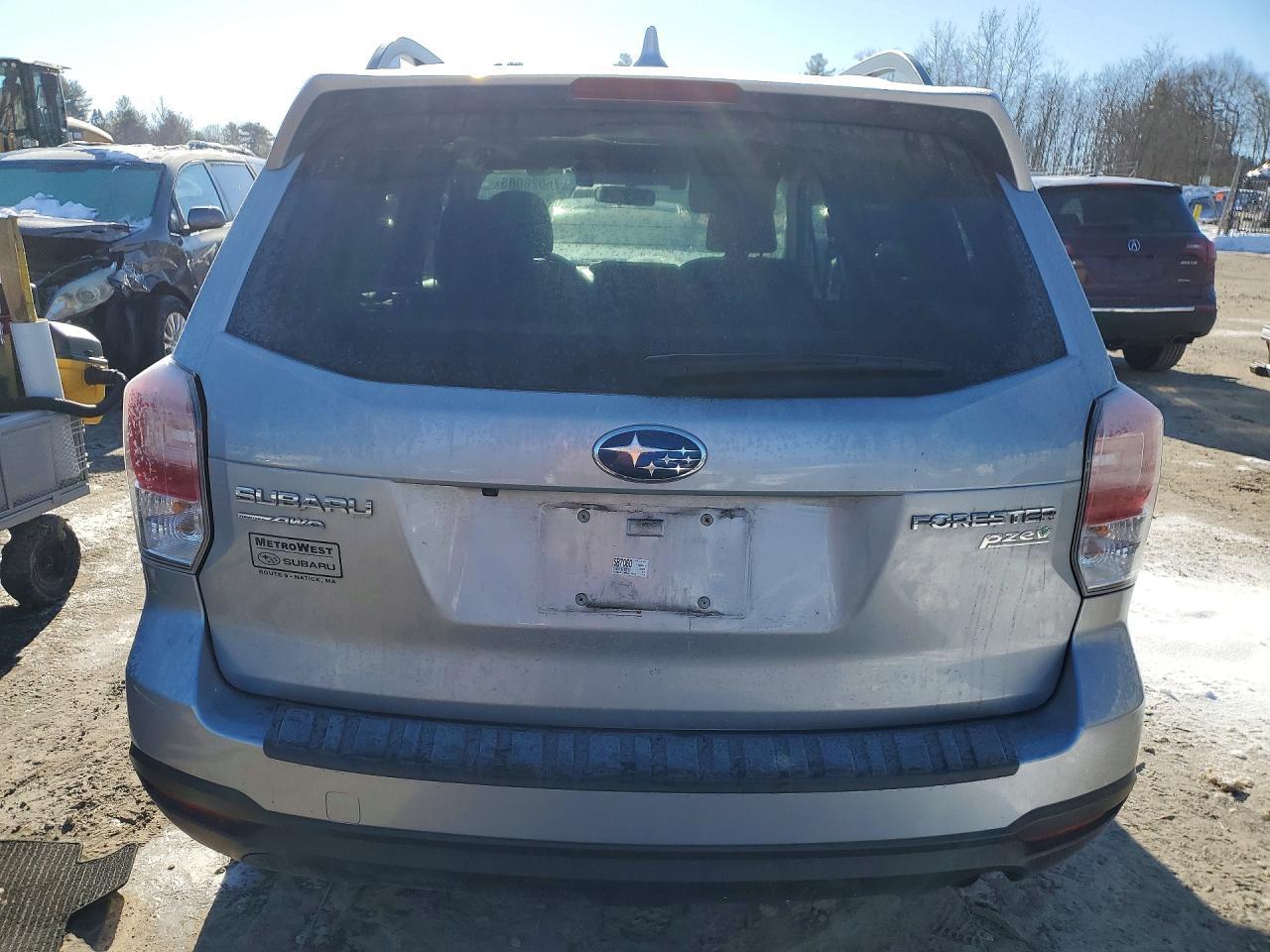 2017 SUBARU FORESTER