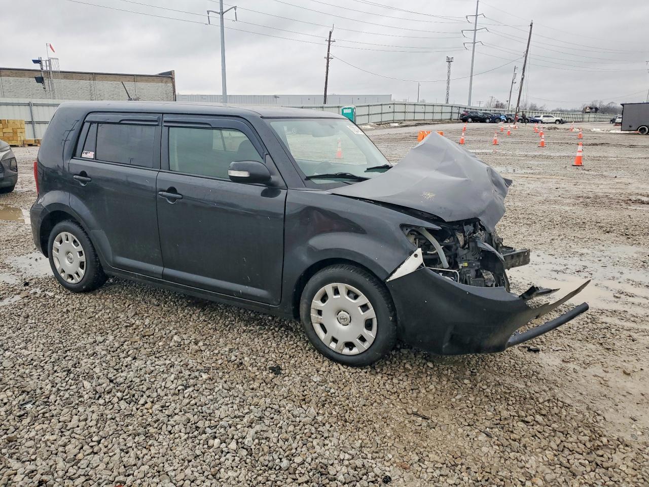 2011 TOYOTA SCION