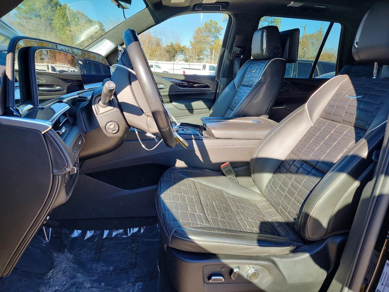 2023 CADILLAC ESCALADE