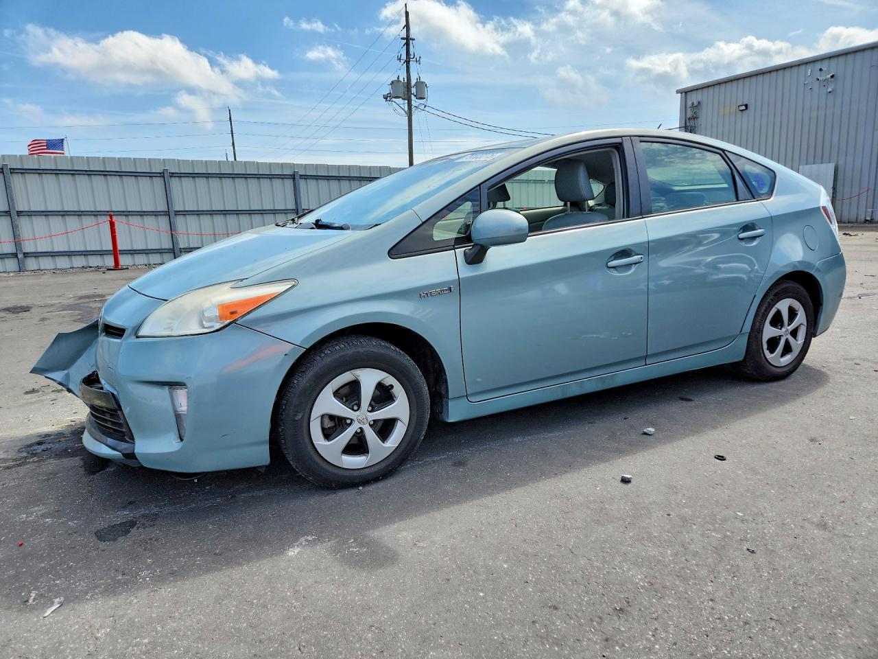2013 TOYOTA PRIUS