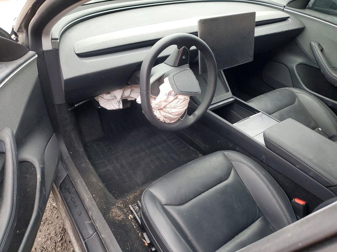 2025 TESLA MODEL 3