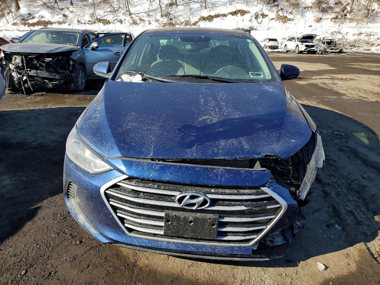 2017 HYUNDAI ELANTRA