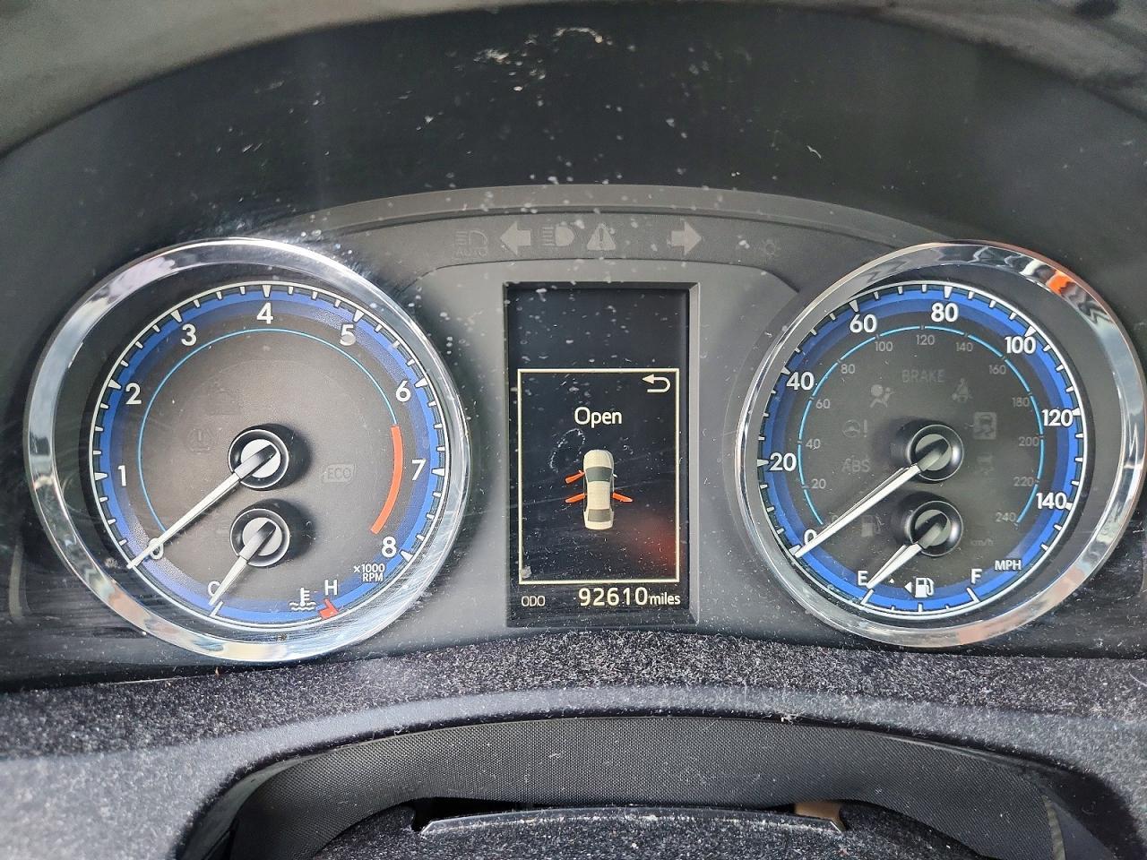 2018 TOYOTA COROLLA