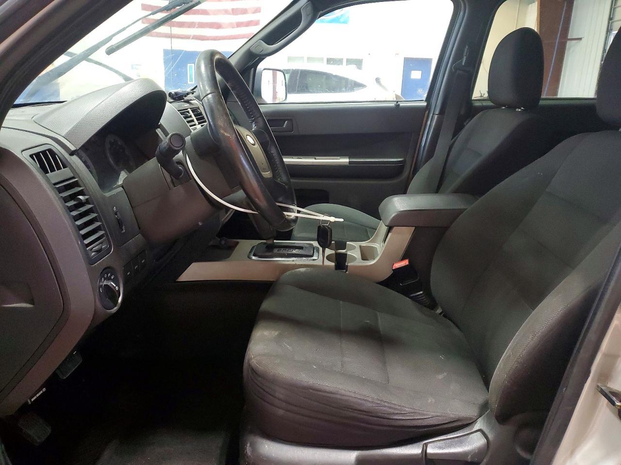 2009 FORD ESCAPE