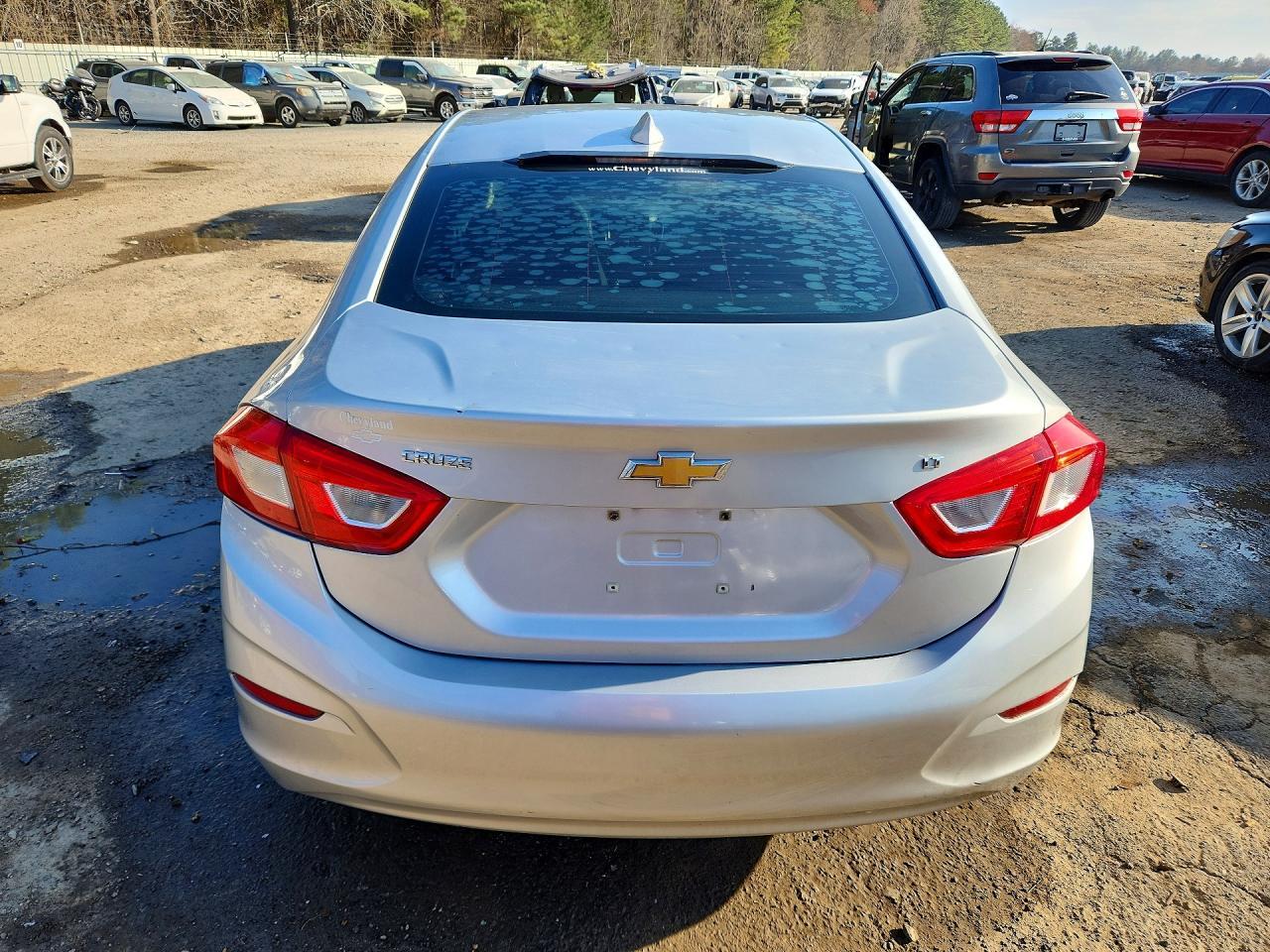 2017 CHEVROLET CRUZE