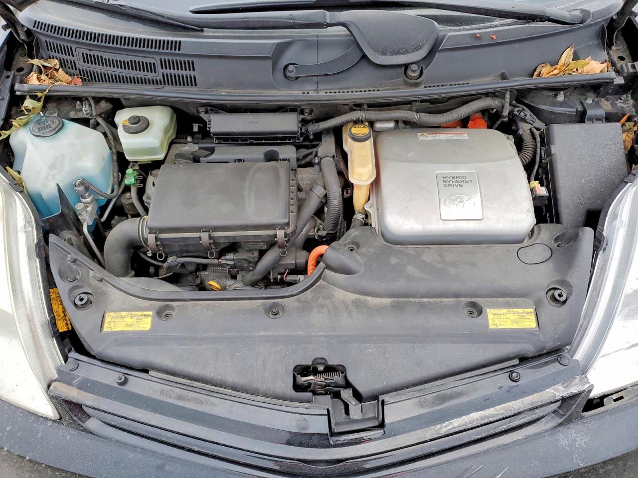 2004 TOYOTA PRIUS