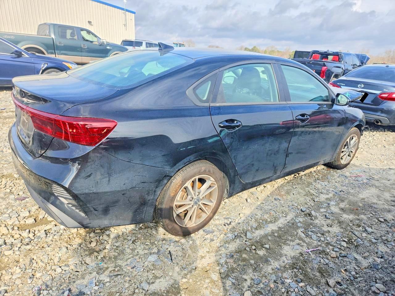 2024 KIA FORTE