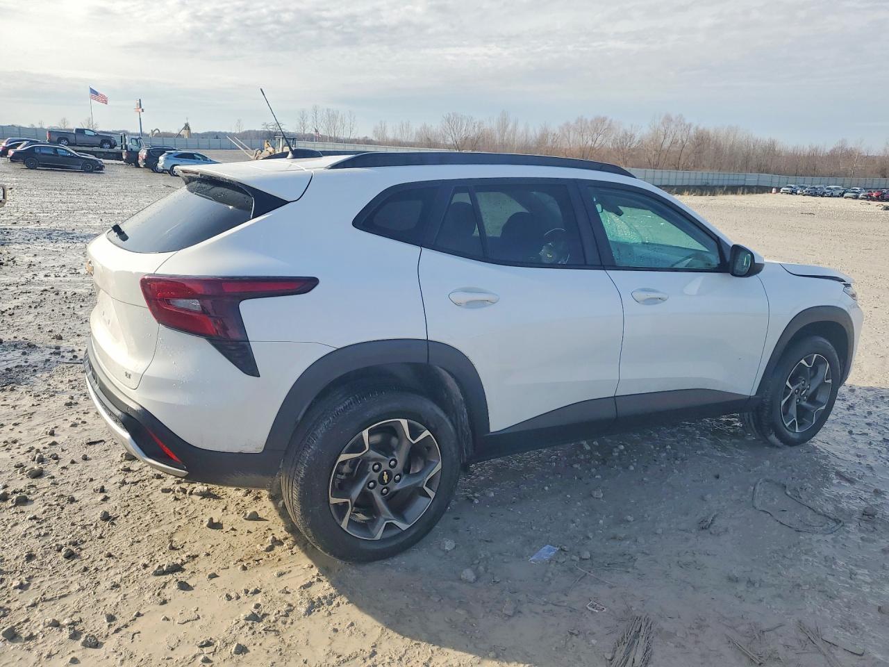 2025 CHEVROLET TRAX