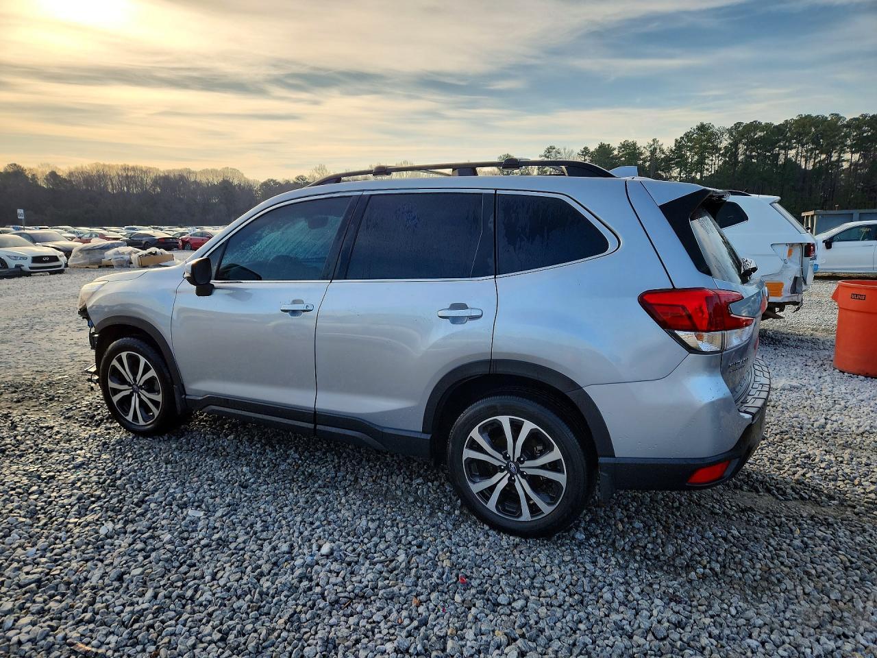 2019 SUBARU FORESTER