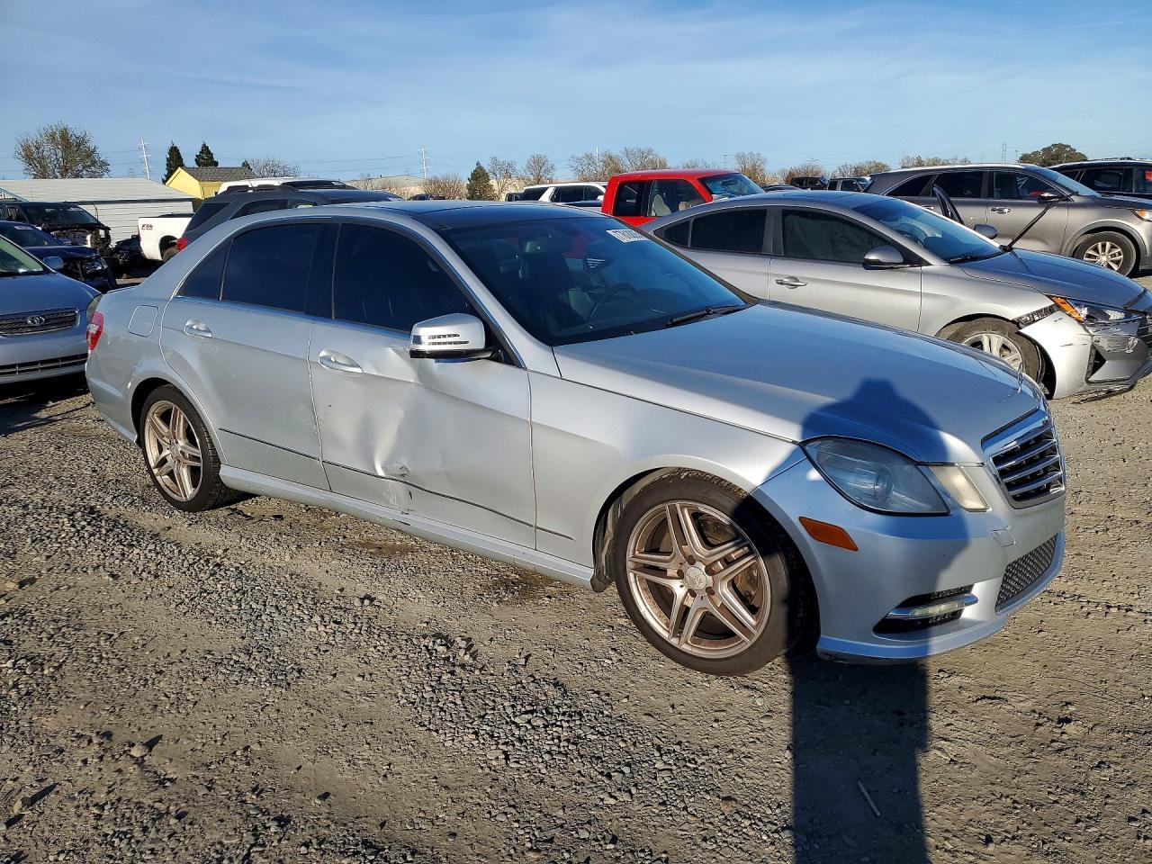 2012 MERCEDES-BENZ E-Class