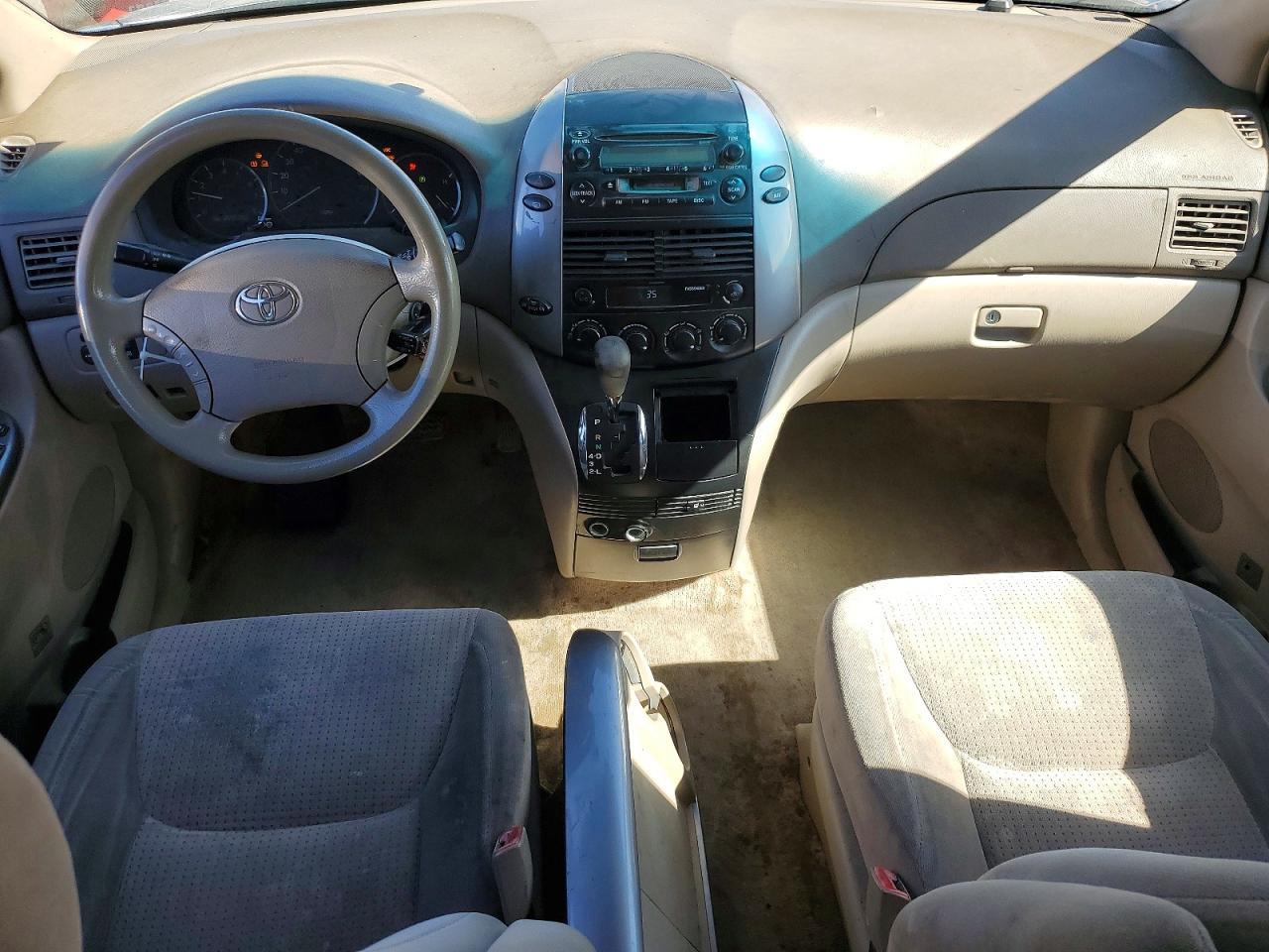 2008 TOYOTA SIENNA