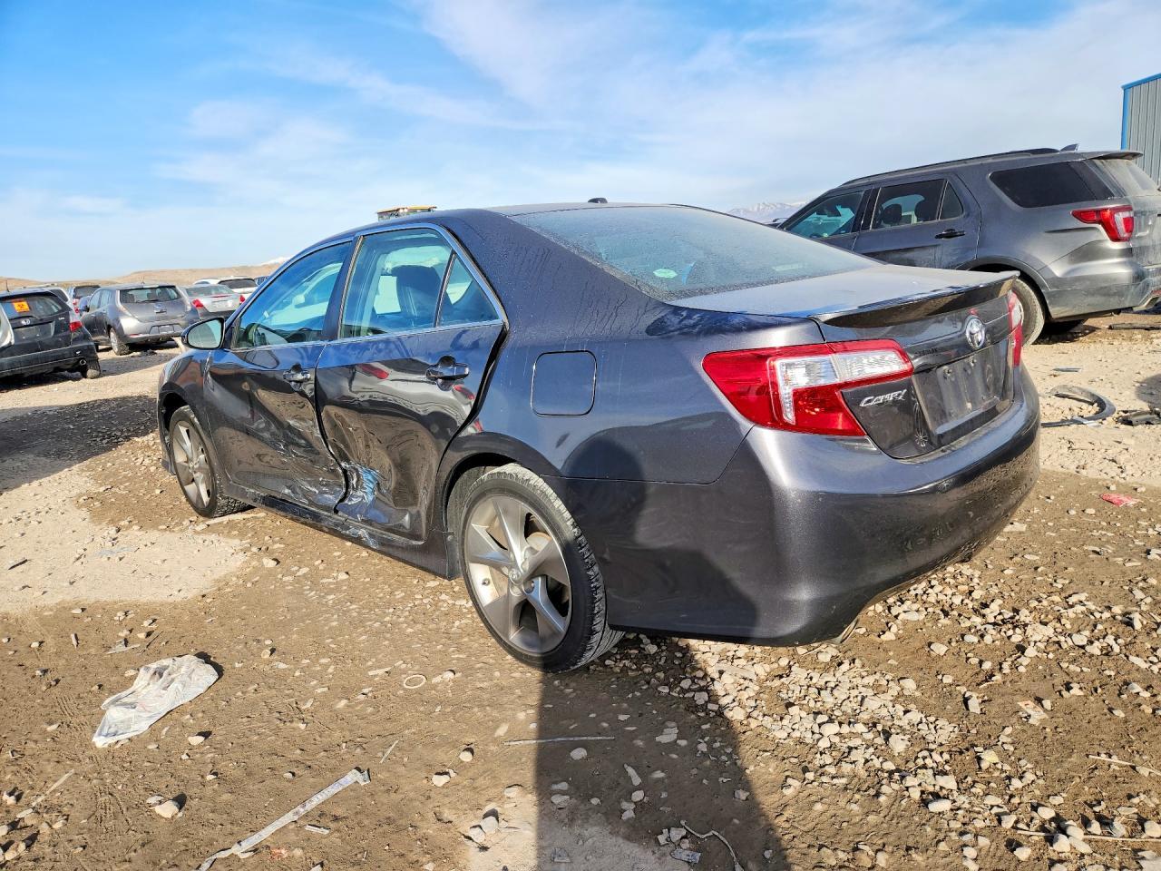 2012 TOYOTA CAMRY
