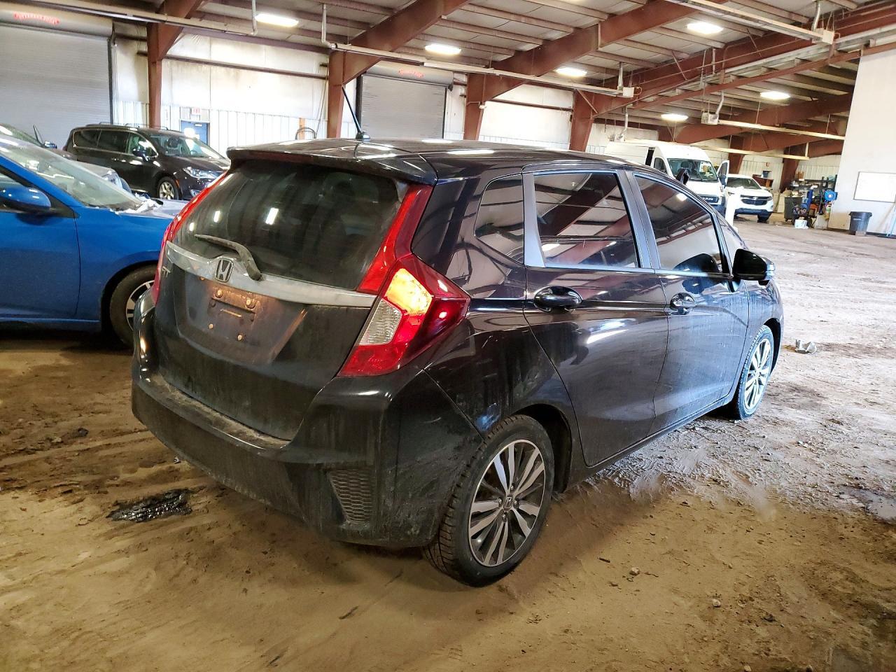 2015 HONDA FIT