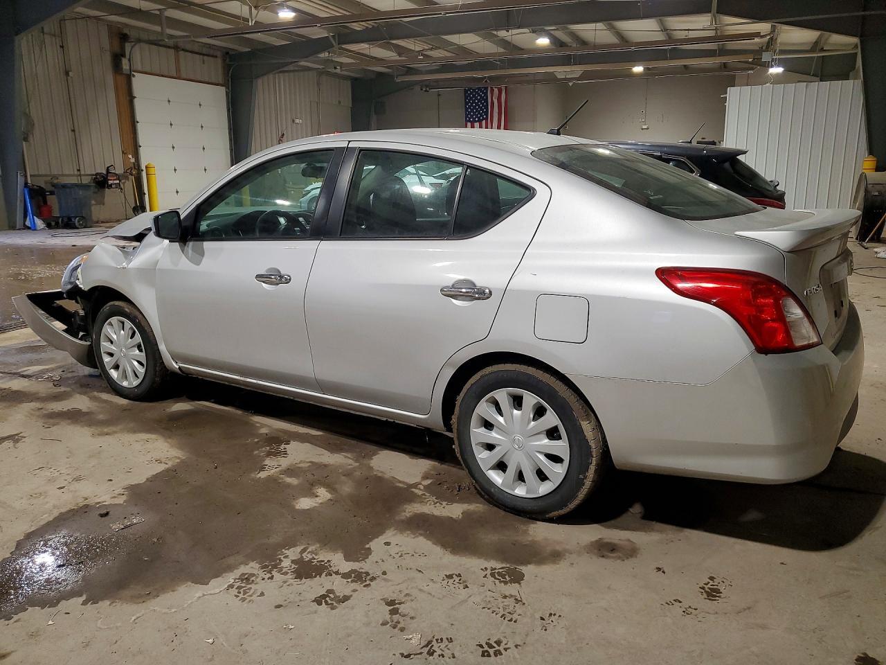 2018 NISSAN VERSA