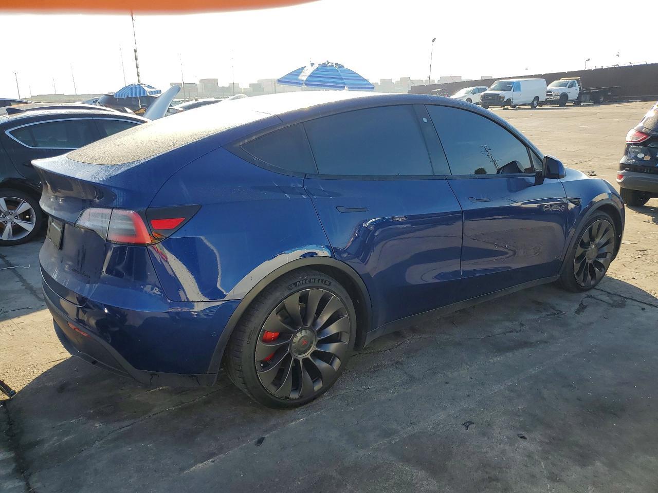 2020 TESLA MODEL Y