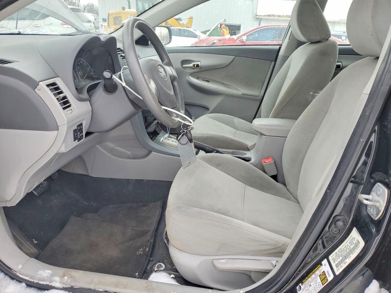 2010 TOYOTA COROLLA
