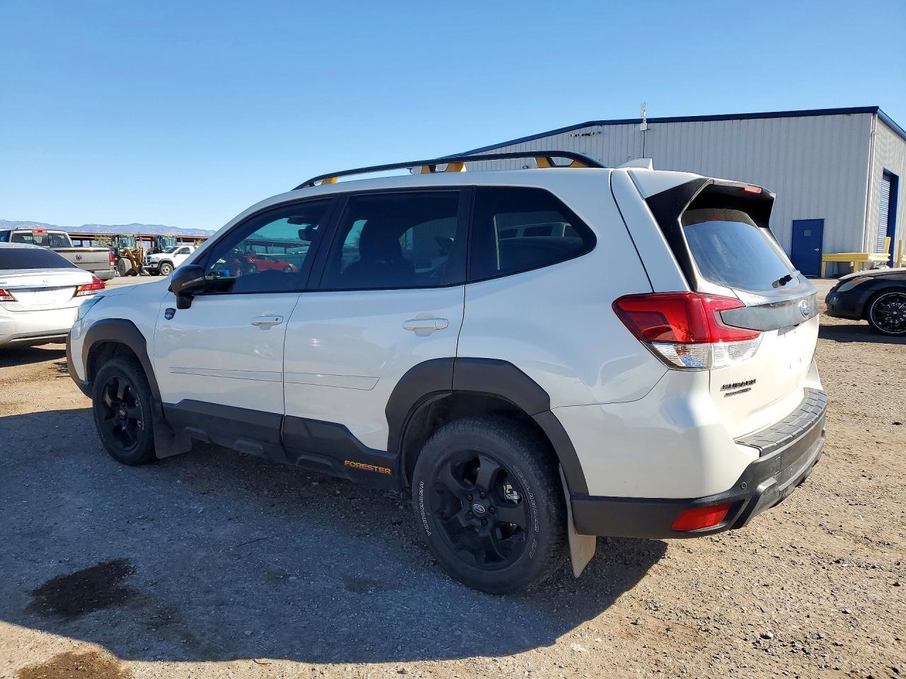 2022 SUBARU FORESTER