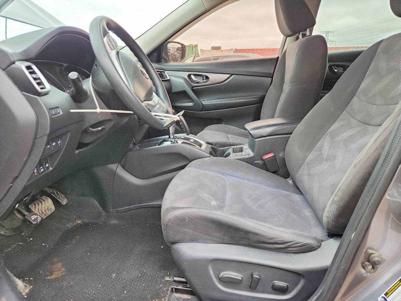 2016 NISSAN ROGUE