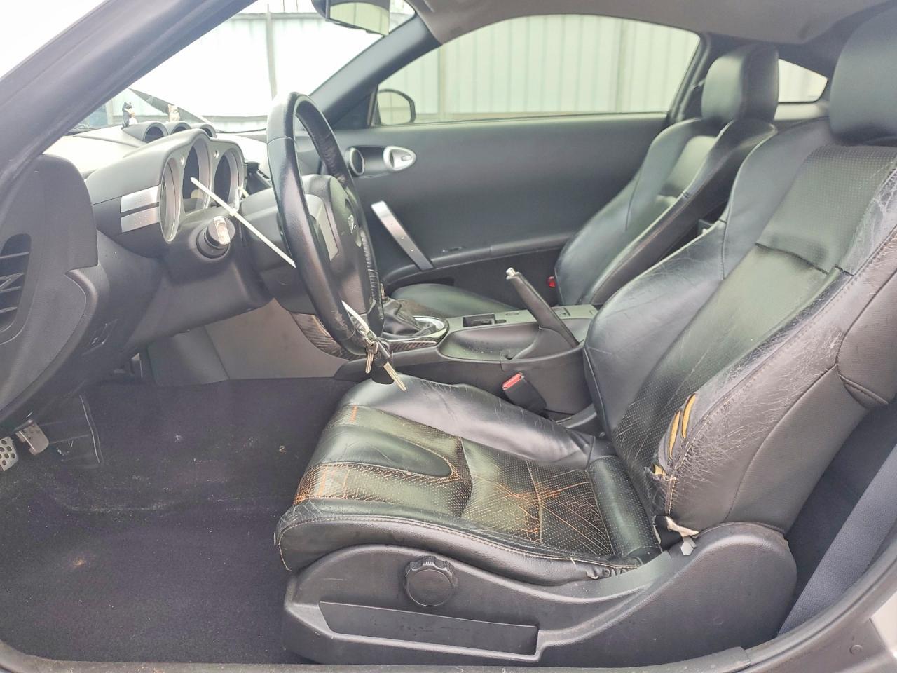 2003 NISSAN 350Z
