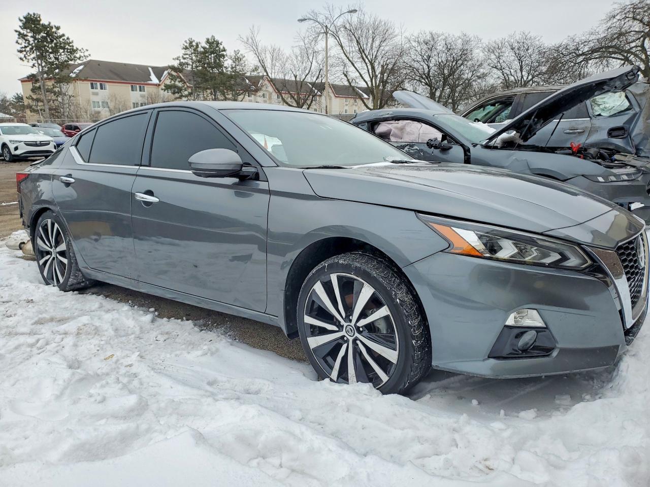 2021 NISSAN ALTIMA