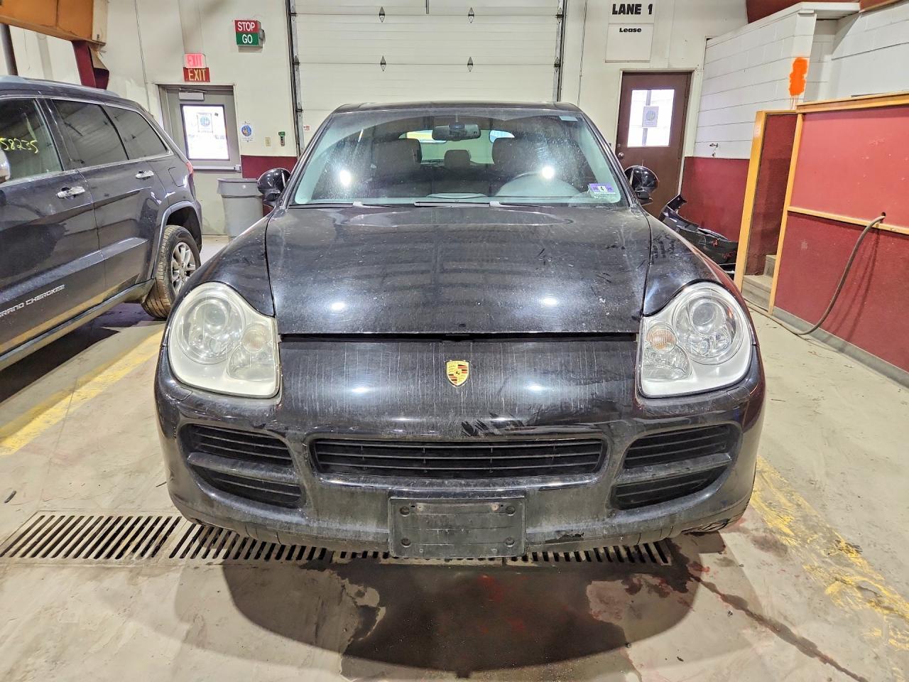 2004 PORSCHE CAYENNE