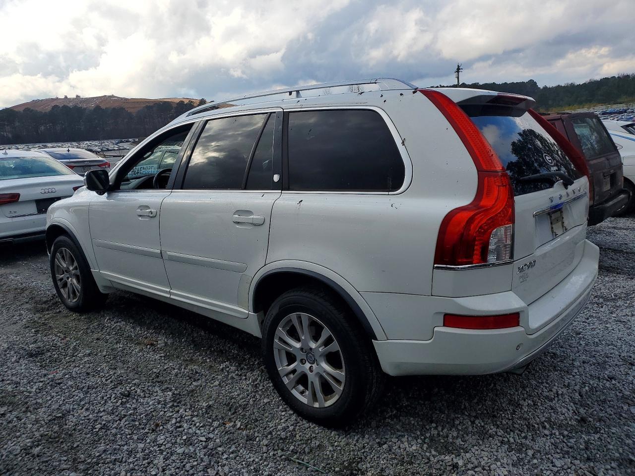2013 VOLVO XC90