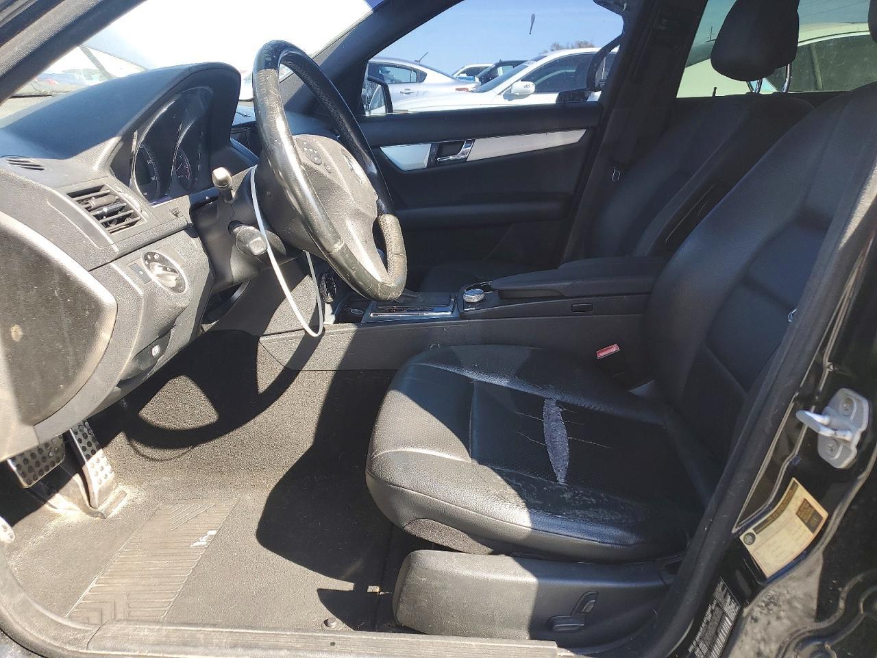 2011 MERCEDES-BENZ C-CLASS