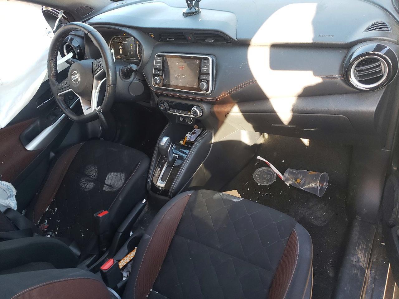 2019 NISSAN KICKS