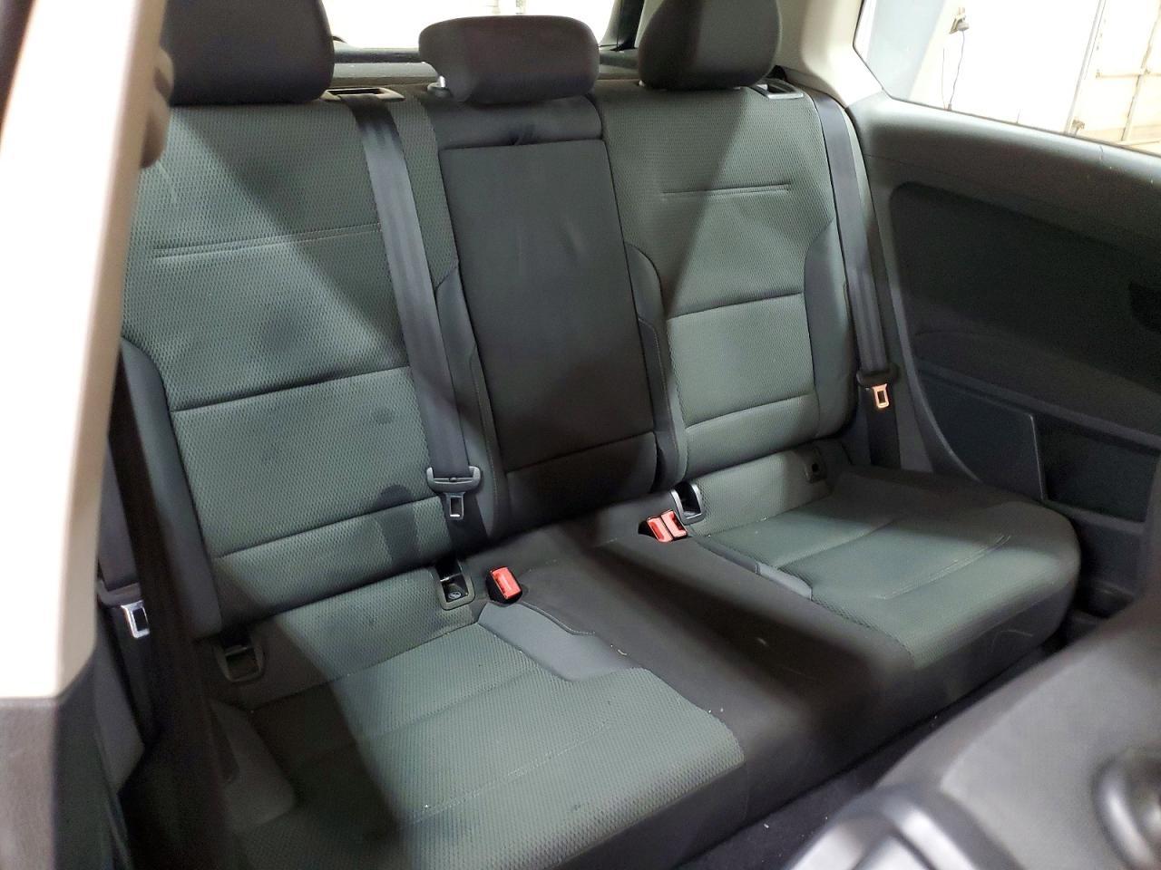 2015 VOLKSWAGEN GOLF