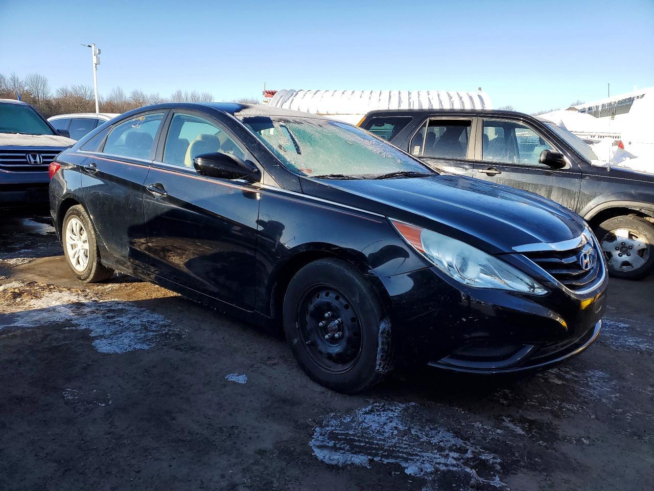 2011 HYUNDAI SONATA