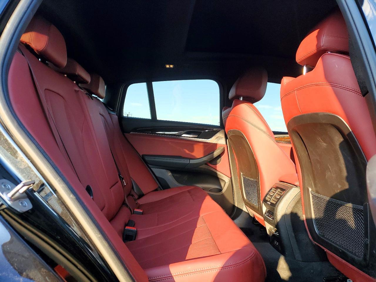 2022 BMW X4