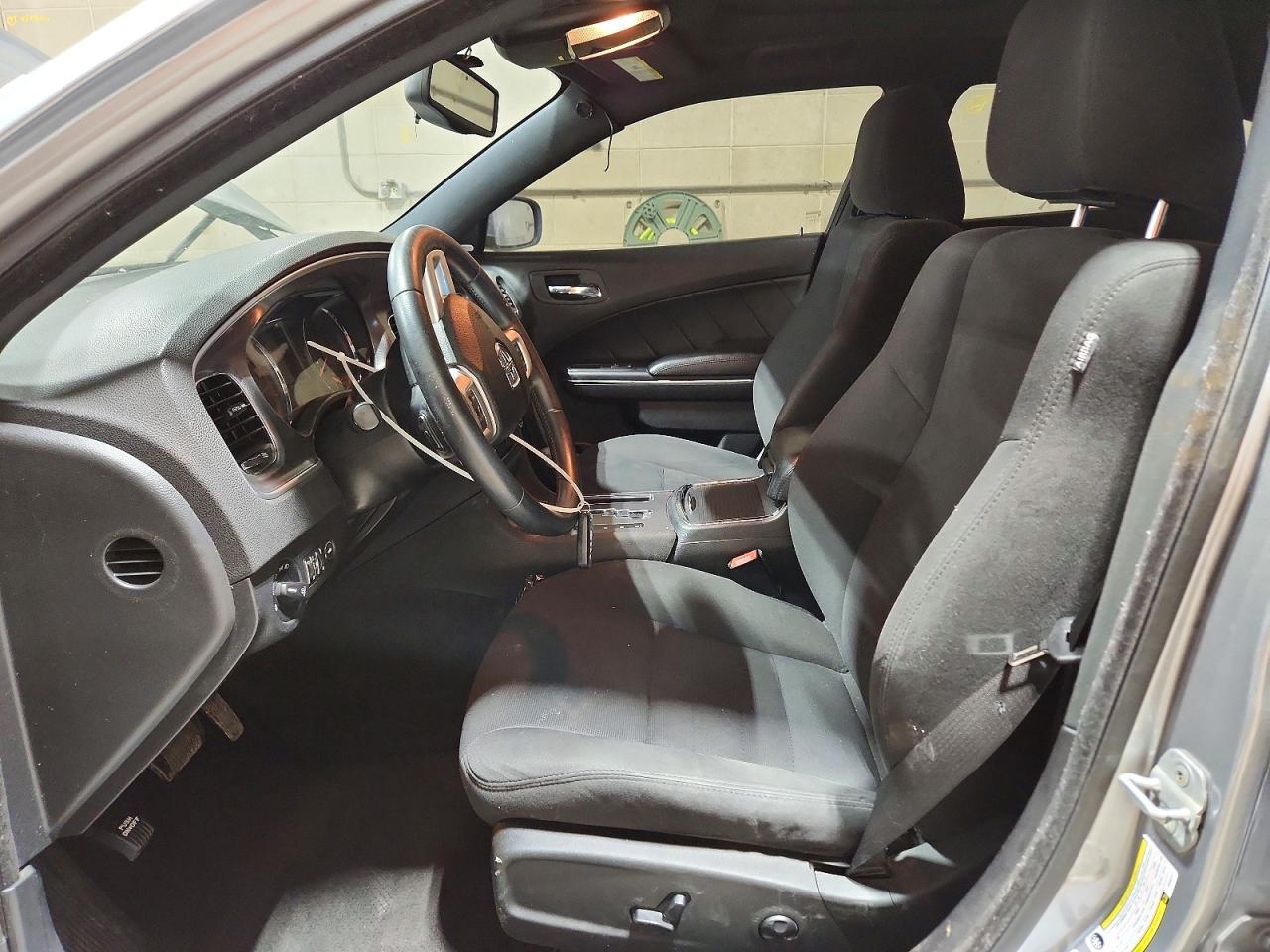 2013 DODGE CHARGER